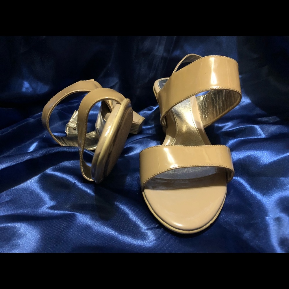 Sofft sandal heels 👡